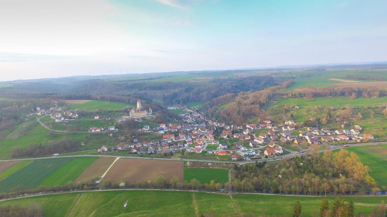 Landgasthof Falken Huttlingen Екстер'єр фото