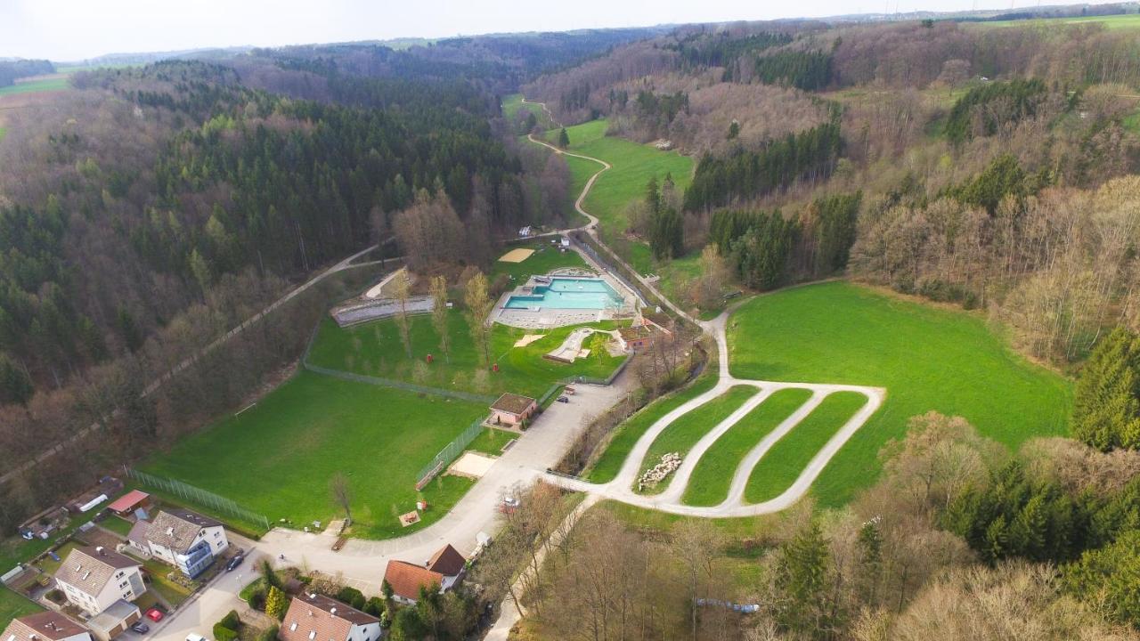 Landgasthof Falken Huttlingen Екстер'єр фото